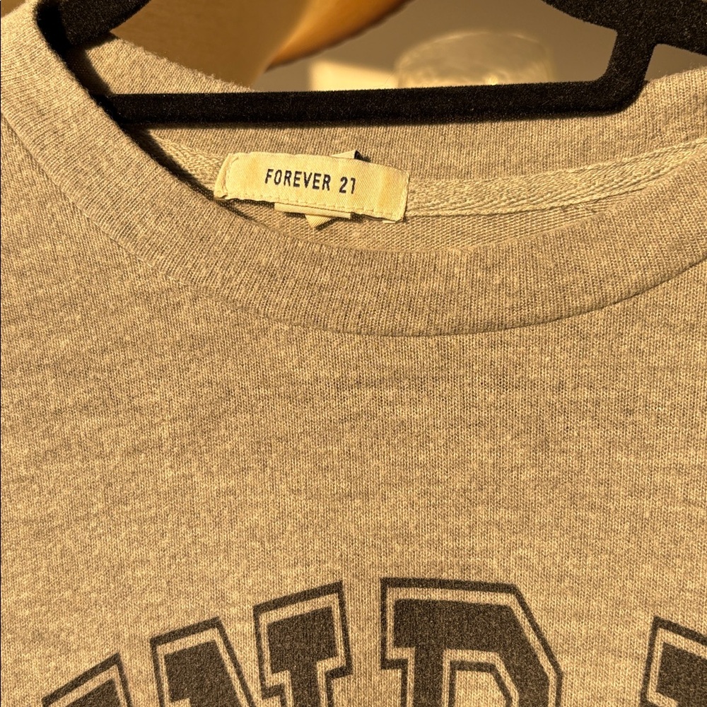 Forever 21 - Picture 2 of 2
